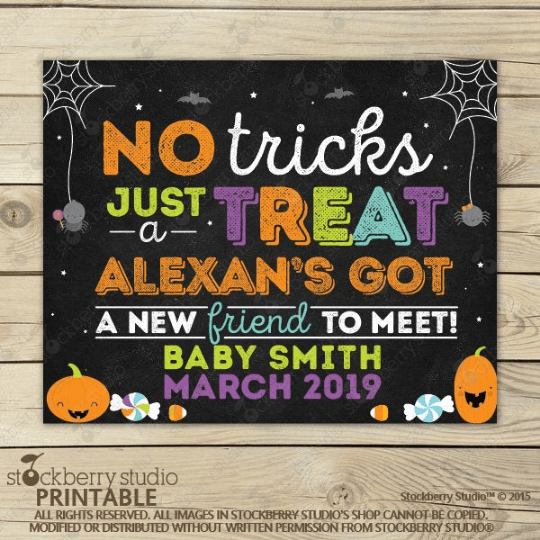 Halloween Pregnancy Announcement Chalkboard Sign - Stockberry Studio