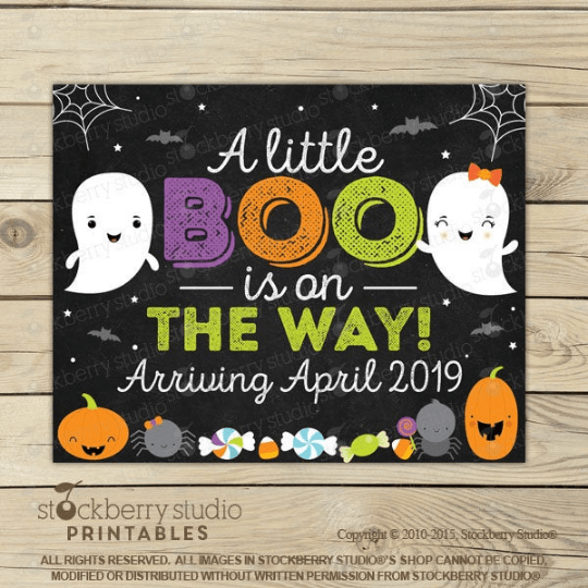 It's Not a Trick! Halloween Pregnancy Announcement Sign - Stockberry Studio