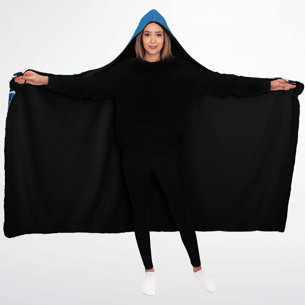 shonrawlings_Serena_Hooded_Blanket