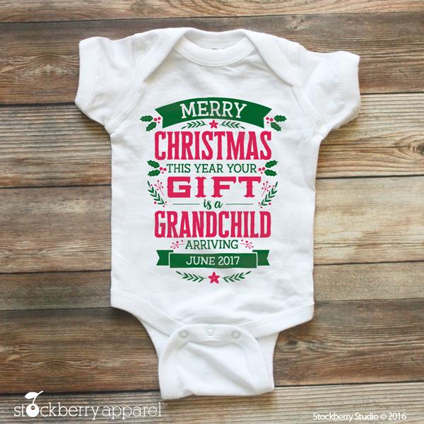 Christmas Pregnancy Announcement to Grandparents - Stockberry Studio