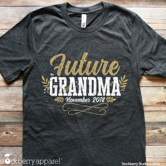 [Future Grandma T-Shirt Pregnancy Announcement] - Stockberry Studio