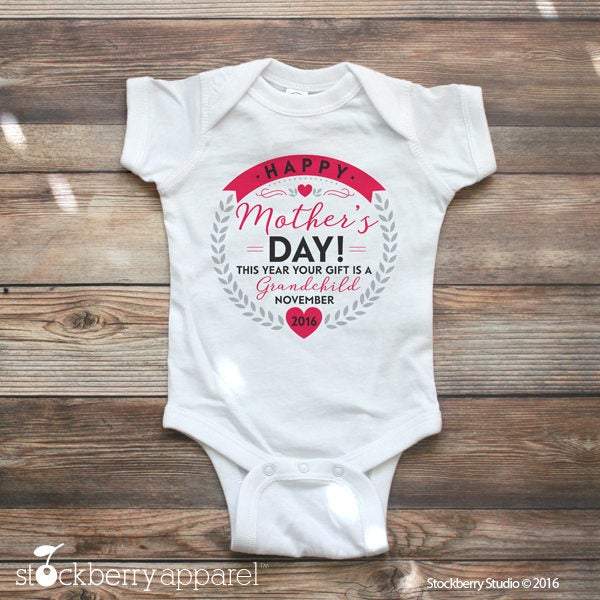 Happy Mothers Day Pregnancy Announcement - Stockberry Studio